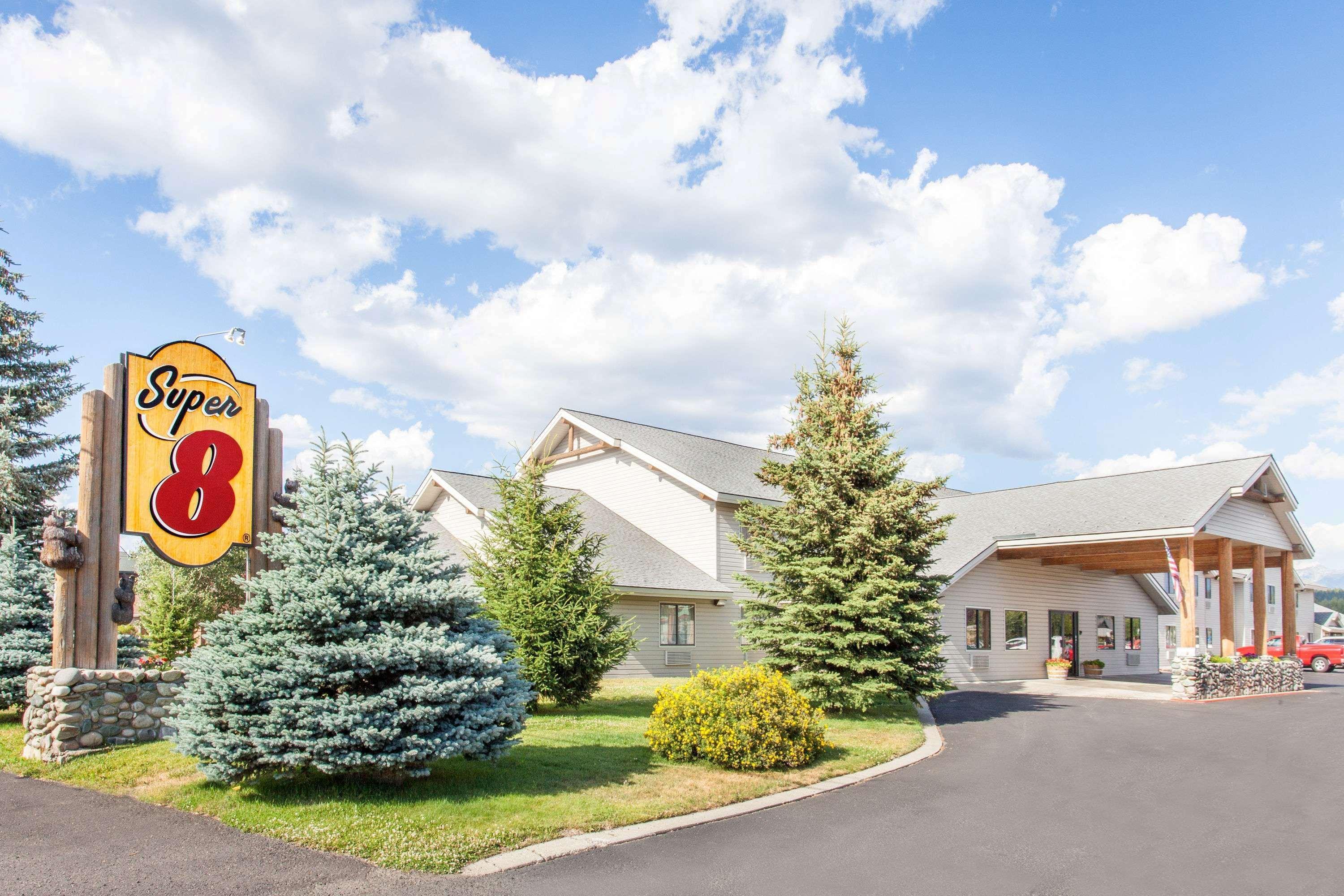 Super 8 By Wyndham Mccall Exterior photo